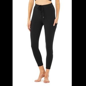 NWT Alo 7/8 High-Waist Checkpoint Legging | Black | Small